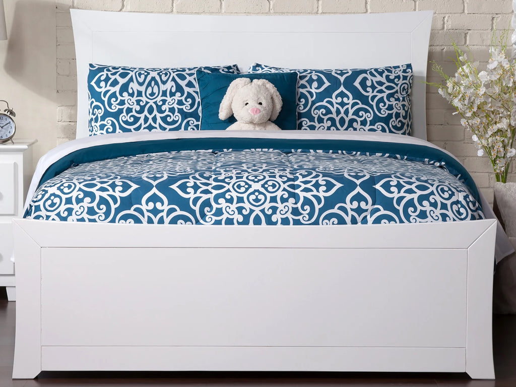 White Wood Platform Bed with Headboard & Footboard W5581