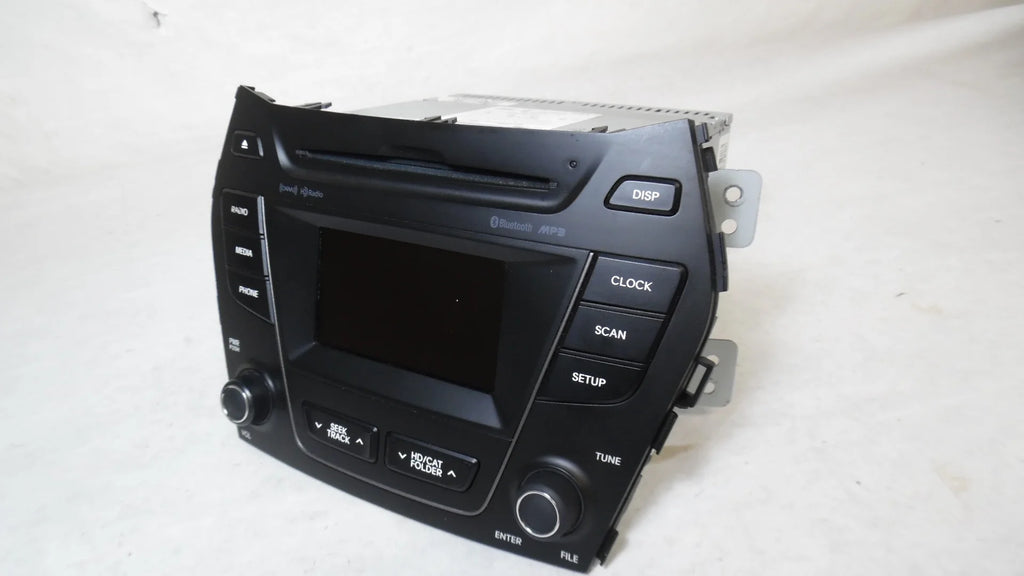 CD Player Radio Receiver with Satellite and Display K3580