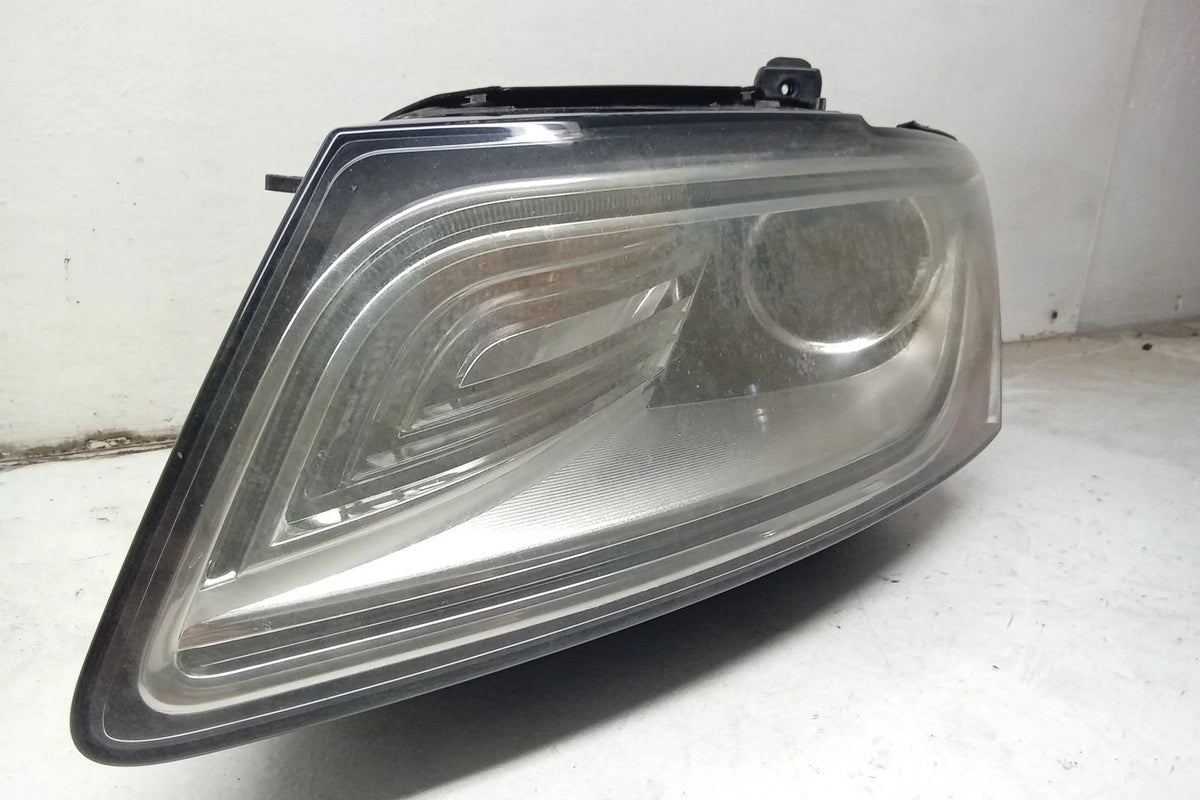 Pre-Owned Audi Q5 Driver LH Head Light Lamp A4742