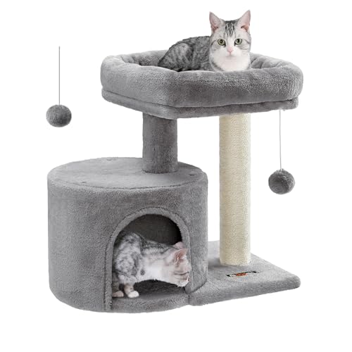 Light Gray Cat Tree Tower with Sisal Scratching Post A6112