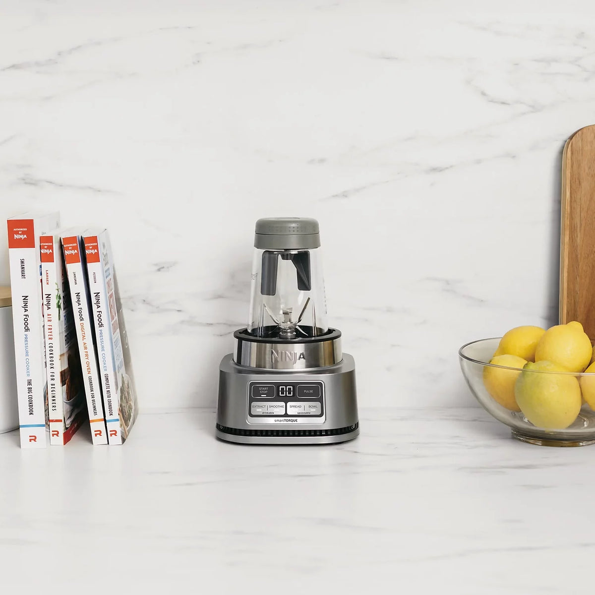 Black Silver Smoothie Bowl Maker A600741