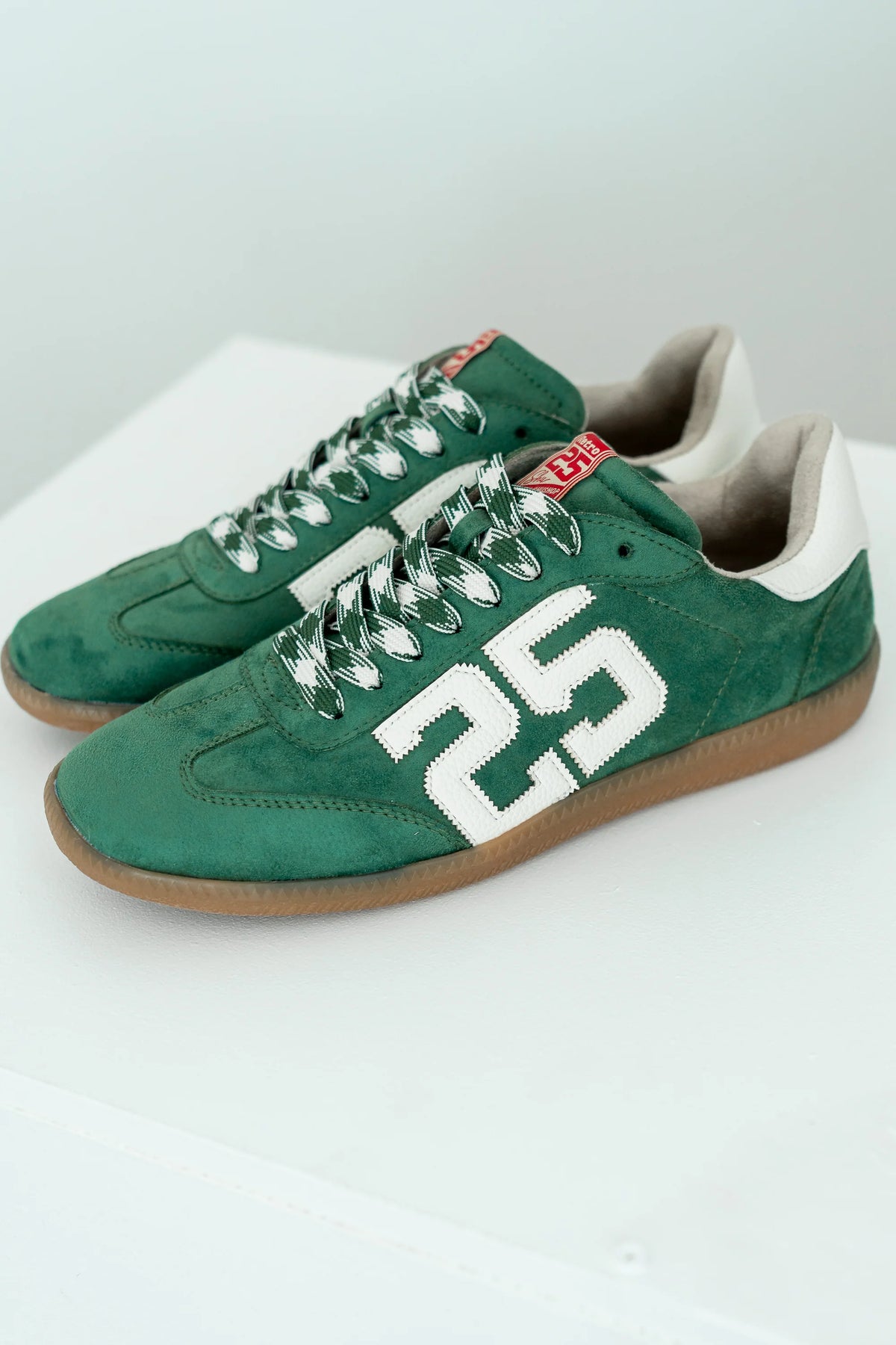 Retro Sneakers in Green Y3557