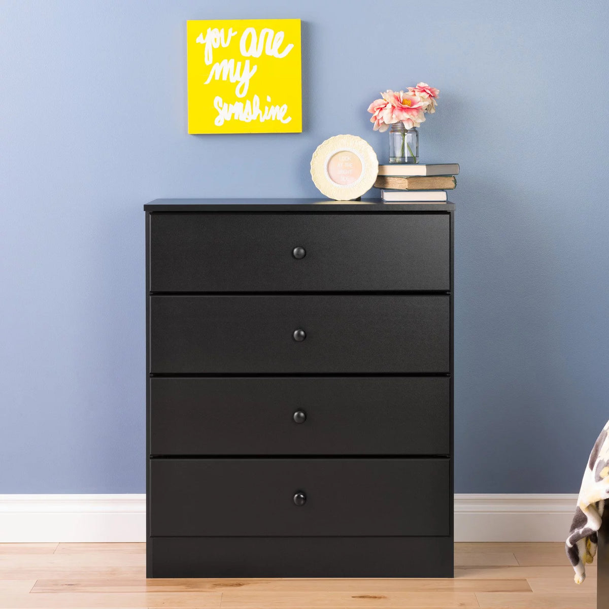 4-Drawer Deep Black Dresser F72080