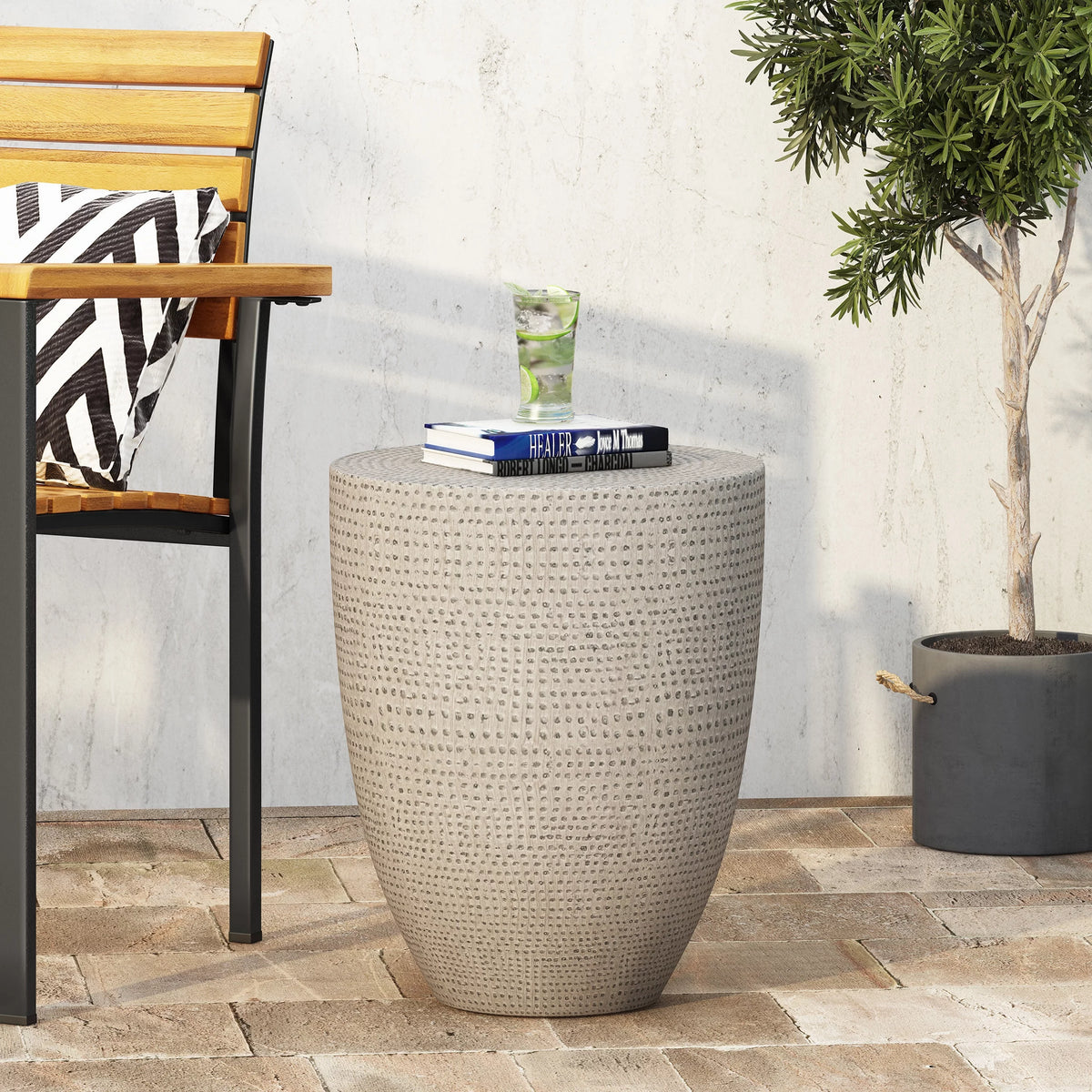 Lightweight Concrete Outdoor Side Table B859