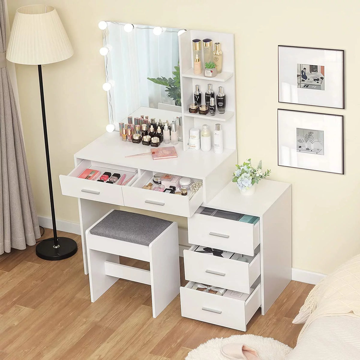 White Vanity Set with Mirror and Stool Z3351