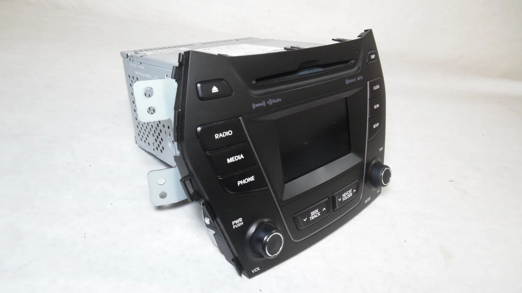 CD Player Radio Receiver with Satellite and Display K3580