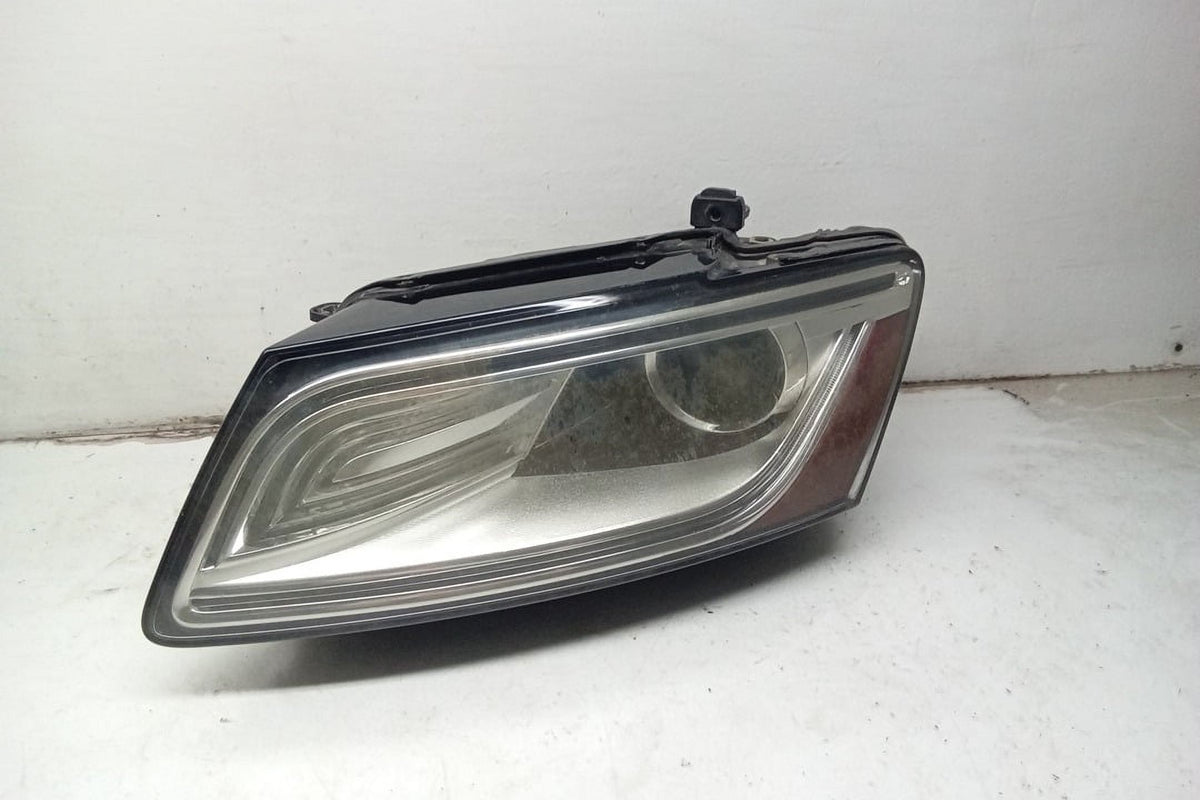 Pre-Owned Audi Q5 Driver LH Head Light Lamp A4742