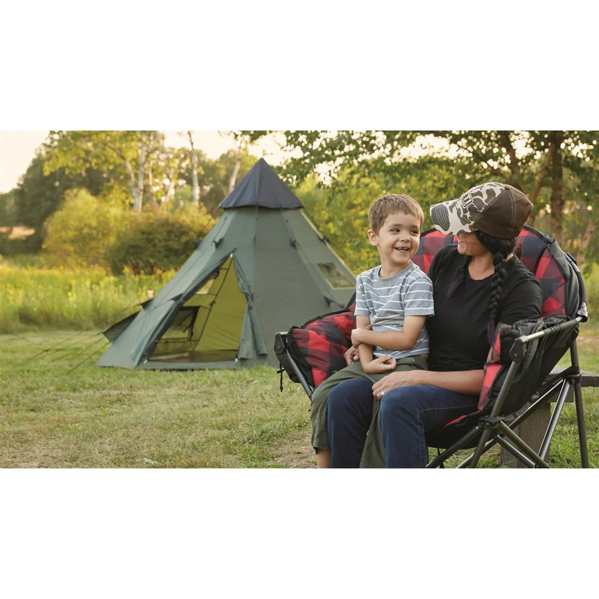 Oversized Folding Camping Chair with Padded Seats, 500-lb. Capacity Q128133