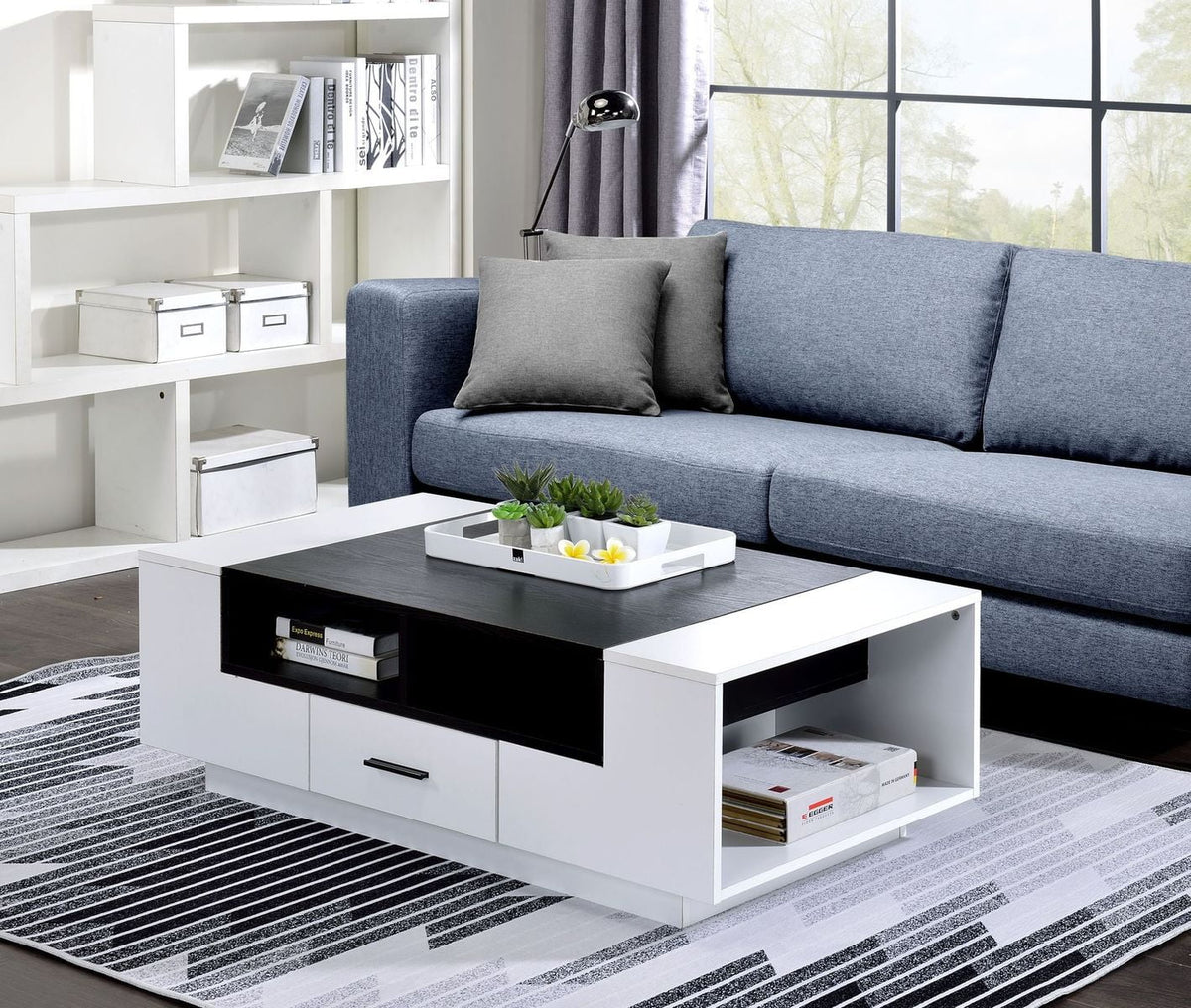 White & Black Coffee Table E204