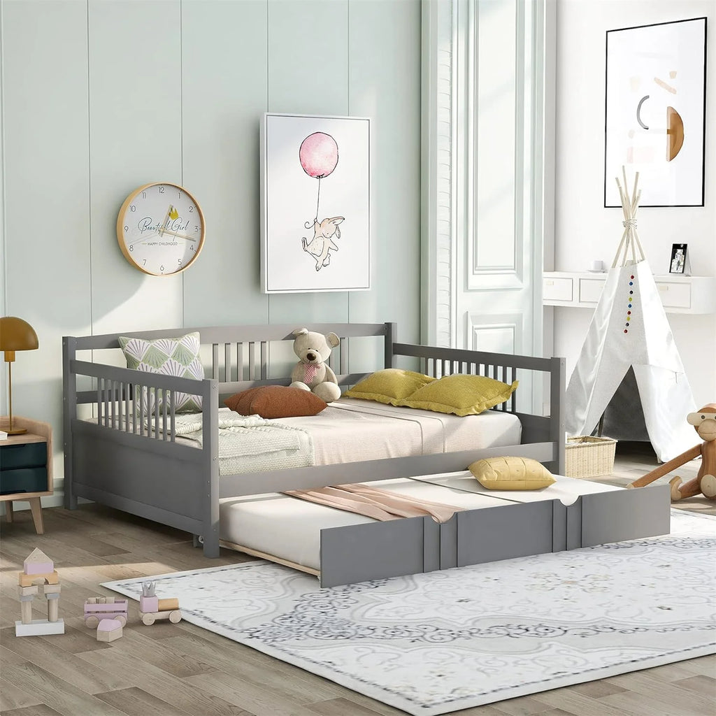 Grey Full Size Wood Daybed with Trundle T18400